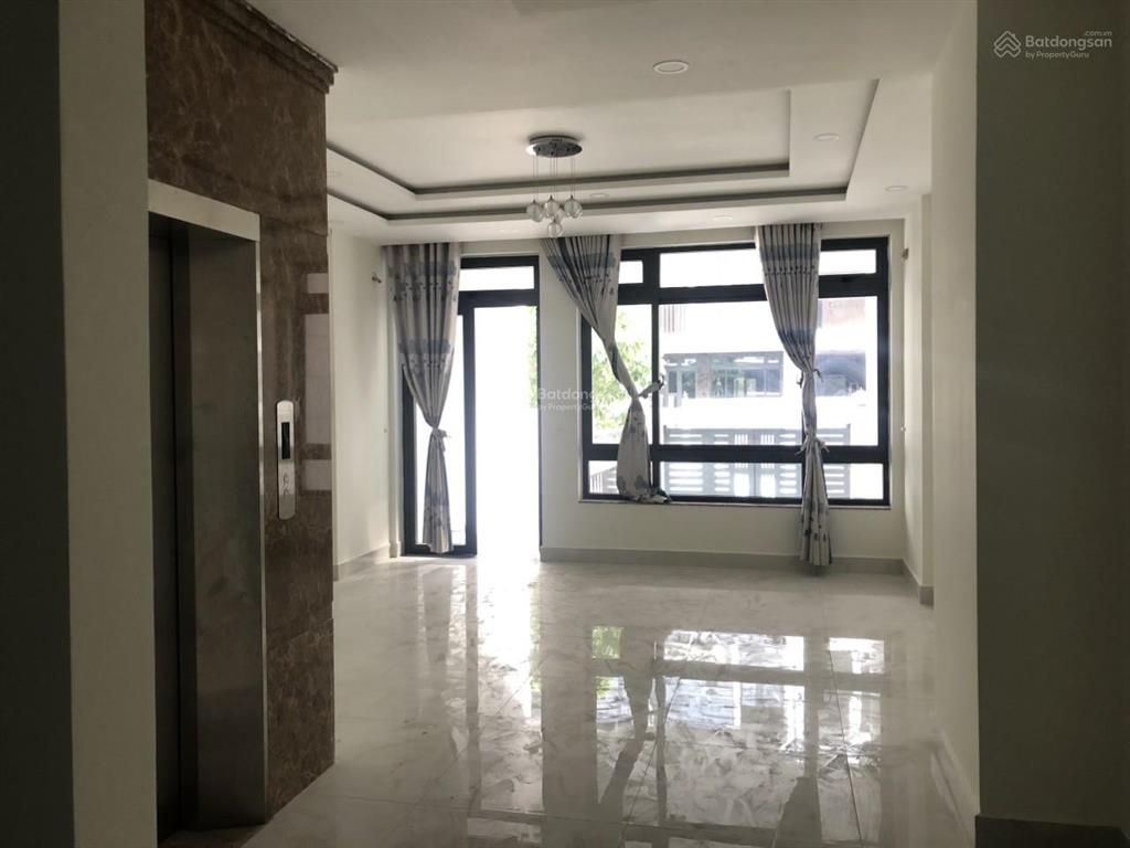 Bán nhà 5x23m 115m2, 21 tỷ giá siêu hời, view đẹp, gần trường học tại khu đô thị vạn phúc city