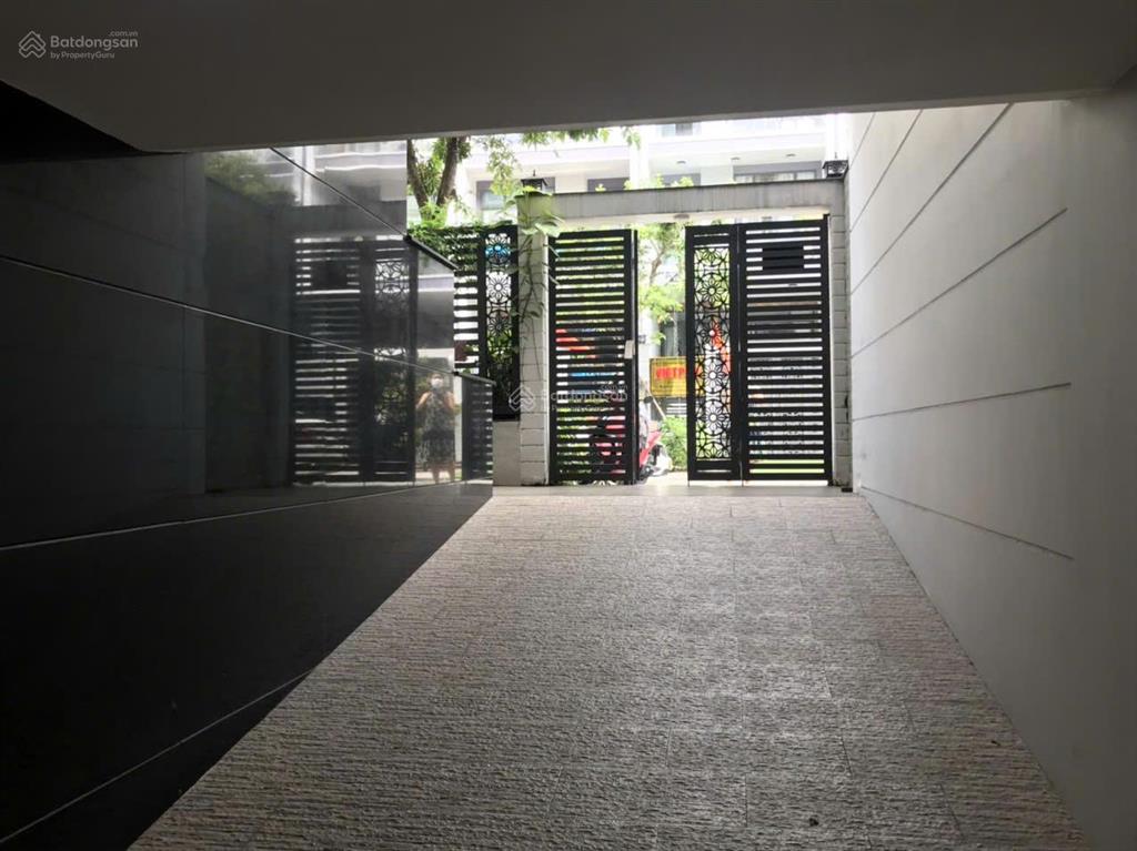 Hot! nhà vạn phúc có thang máy, 105m2 giá chưa tới 20 tỷ