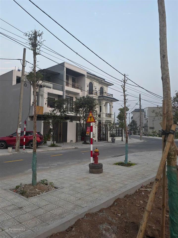 Hàng hiếm với 95m2 trục chính, cạnh công viên tại kđt thanh sơn, p. lê hồng phong, tp. phủ lý