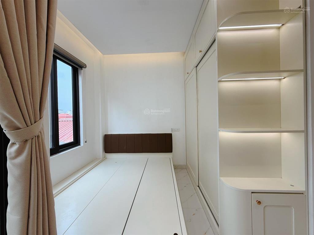 Căn chung cư mini  ô tô sát đh y hà nội  9m2 8 tầng lừng lững đẹp  doanh thu 180tr/th