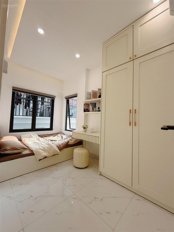 Căn chung cư mini  ô tô sát đh y hà nội  9m2 8 tầng lừng lững đẹp  doanh thu 180tr/th