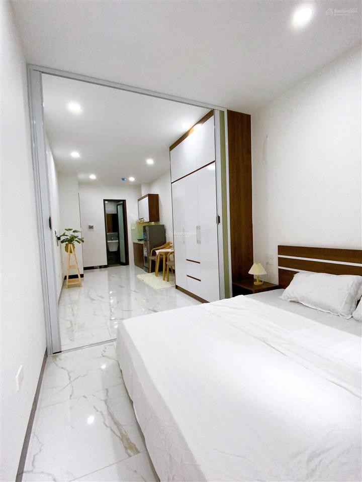 Dòng tiền 200tr/tháng căn nhà 110m2 8 tầng phố vip đội cấn ba đình