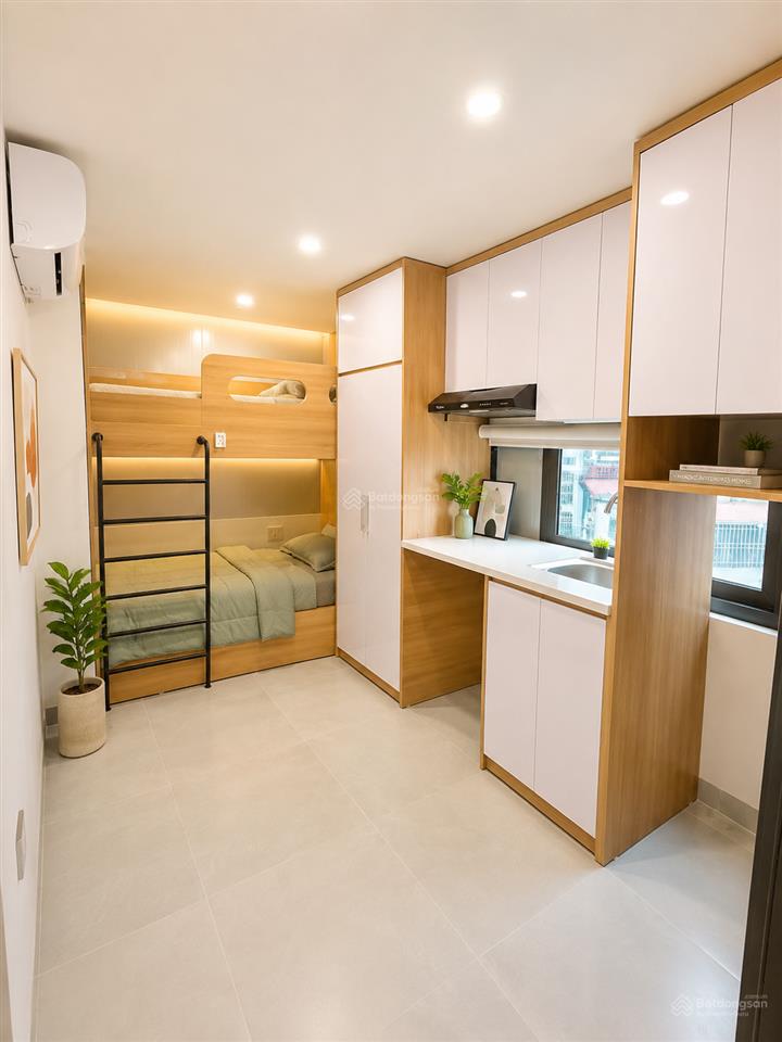 Bắt đáy toà căn hộ dịch vụ ngay ngã tư sở 88m2 20 phòng ô tô qua 23 tỷ