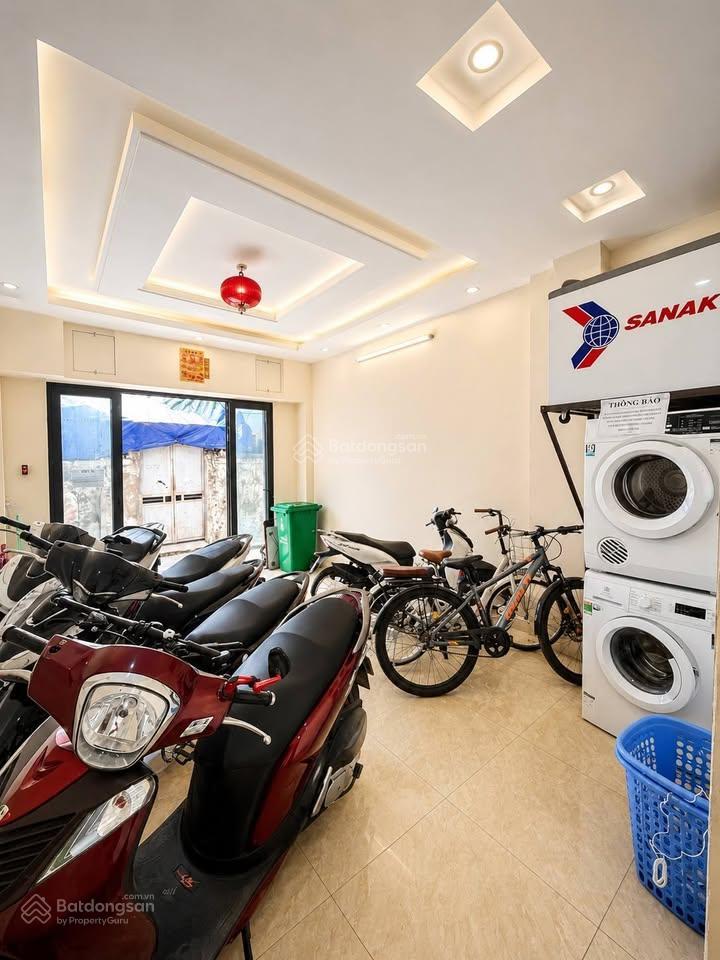Giảm sâu 1 tỷ. căn nhà phố láng hạ 50m² 10p khép kín. thang máy  ngõ thông