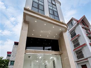 Độc nhất vô nhị  toà nhà homestay kinh doanh 350tr/tháng phố xã đàn