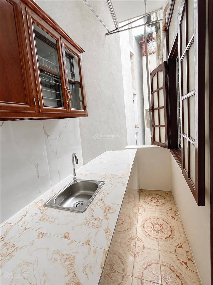 Chính chủ bán căn nhà số 6 ngõ 126 kim hoa  xã đàn  60m2 4 tầng