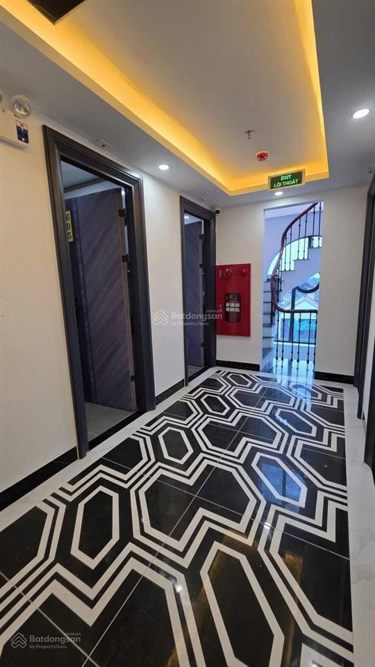 Bán tòa nhà cho thuê  lô góc 3 mặt thoáng sát khu quy hoạch  1.5 tỷ/năm view sông hồng