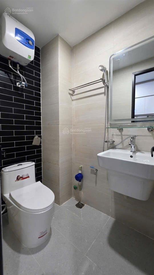 Bán tòa nhà cho thuê  lô góc 3 mặt thoáng sát khu quy hoạch  1.5 tỷ/năm view sông hồng