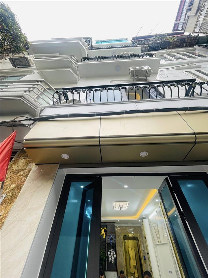 Hot  hơn 10 tỷ sở hữu nhà phân lô quân đội hoàng văn thái 37m2 5t thang máy. xem ngay