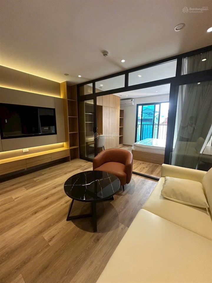 Cho thuê căn apartment siêu vip 180m2 7 tầng phố vũ ngọc phan mbkd + sàn vp + 16 căn hộ