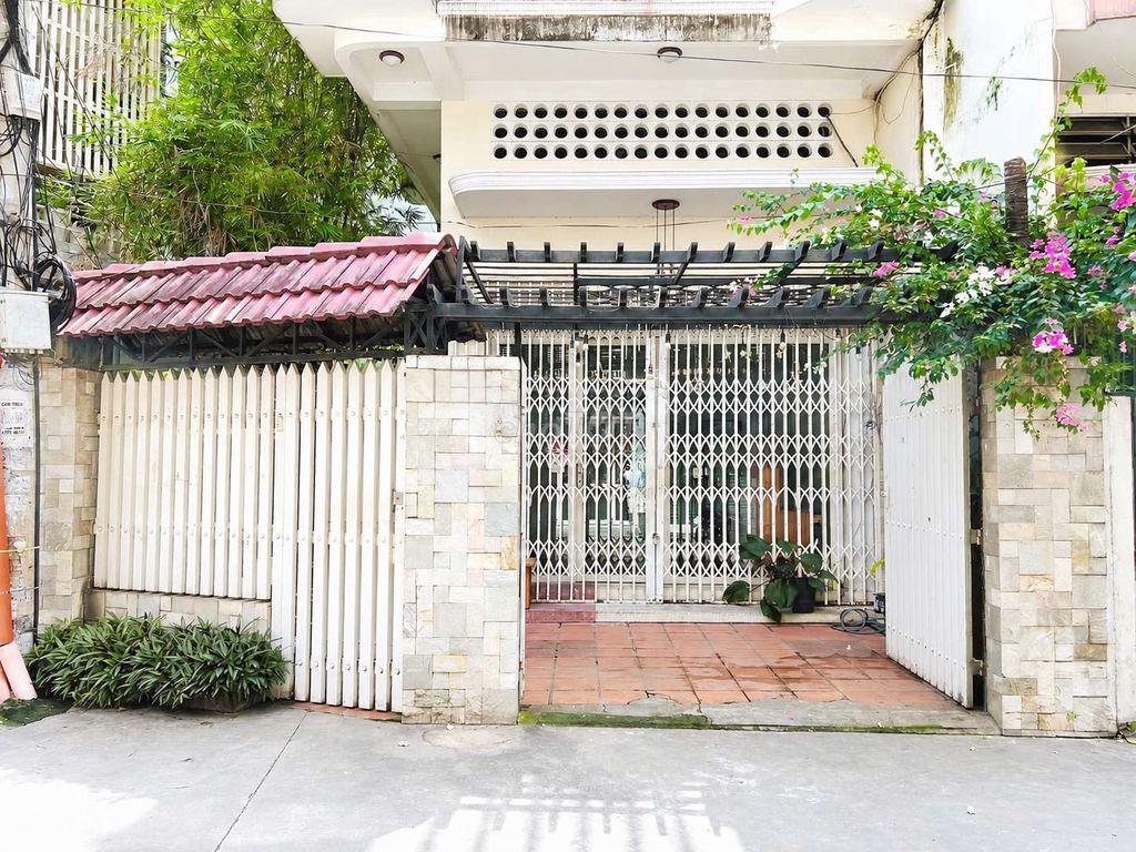 Mặt Bằng trệt Huỳnh Văn Bánh 43m2 có sân rộng lối đi riêng thoáng mát