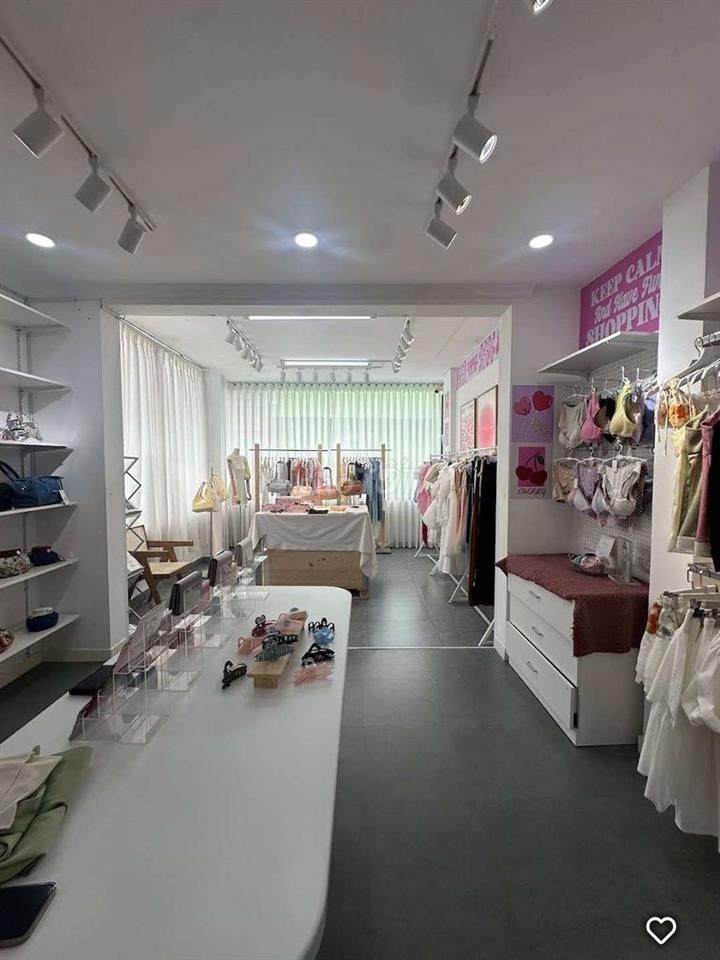 Nguyên căn HXH Lê Văn Sỹ 4 x18m 2 tầng khu thời trang