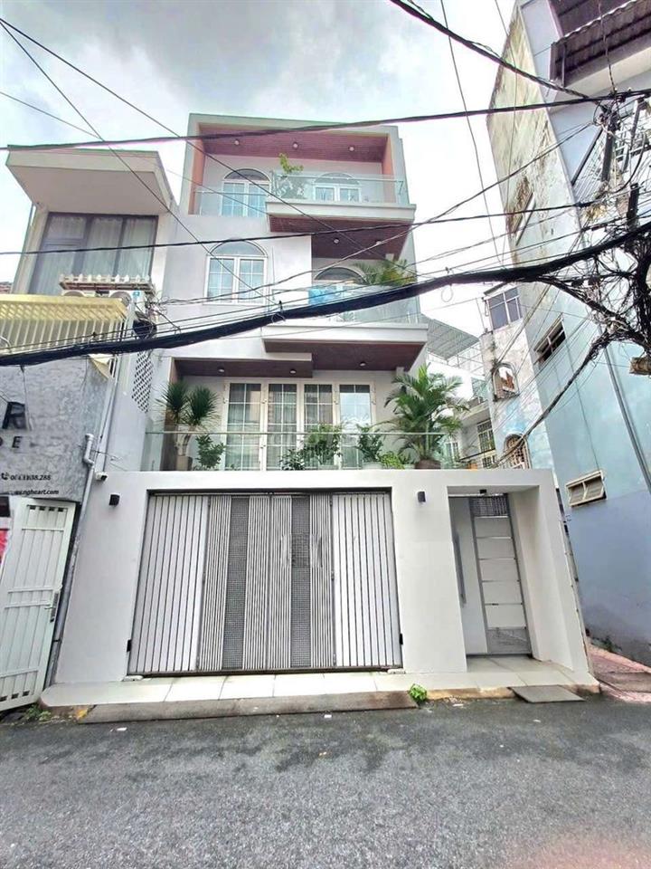 Mặt bằng trệt Trần Quý Khoách 6 x11m có tường và cửa chính riêng biệt 