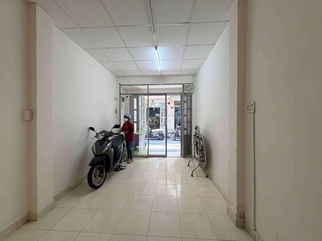 NHÀ 2 MT HẺM NGUYỄN BỈNH KHIÊM 4 x10m 2 tầng