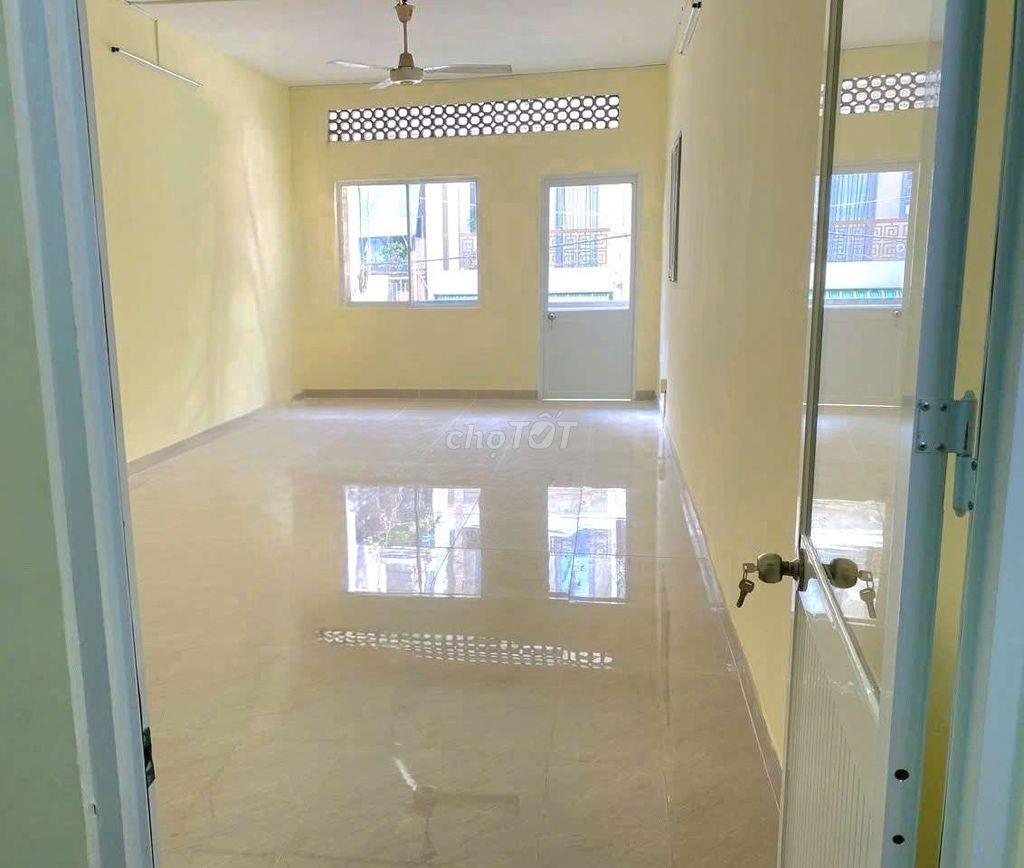 NHÀ HXH HAI BÀ TRƯNG- CHỢ TÂN ĐINH 4 X18M 2 TẦNG