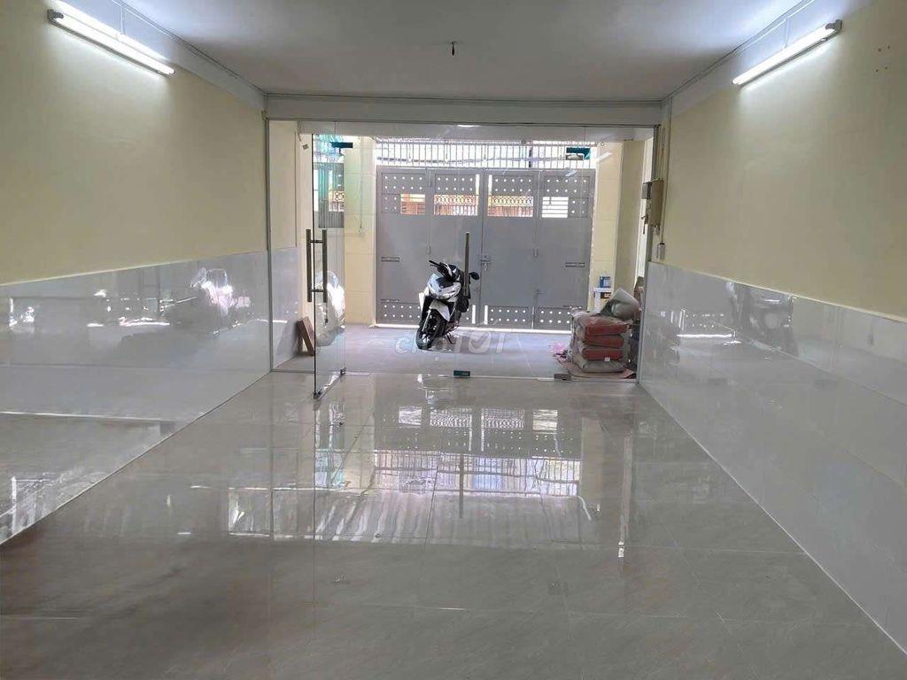 NHÀ HXH HAI BÀ TRƯNG- CHỢ TÂN ĐINH 4 X18M 2 TẦNG