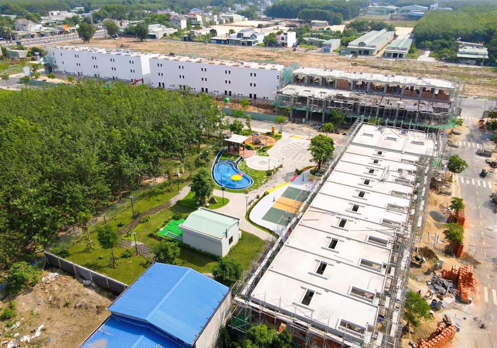 Villa 120m² khu compound đt746b sát vsip 3 chỉ 4 tỷ vì sao khách xem xong lại xuống tiền ngay?