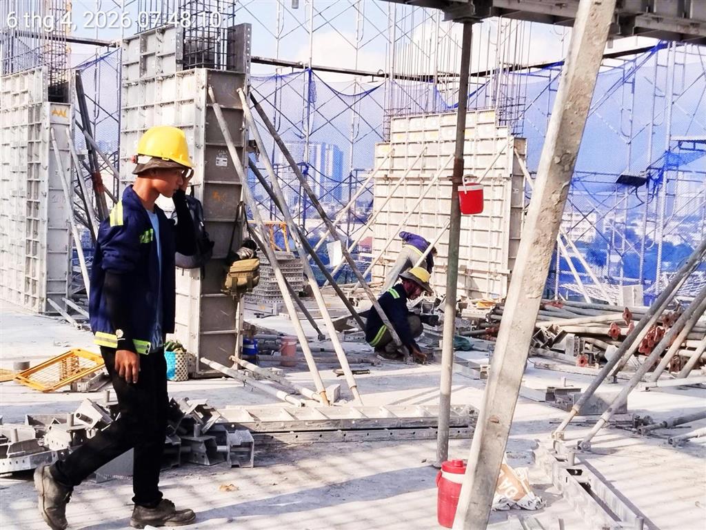 Chỉ dành cho số ít duplex penthouse the privé q2 tại sao phải săn trước metro thủ thiêm hoàn thiện