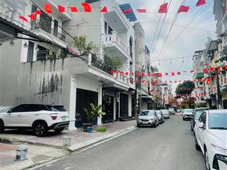 Cần bán căn nhà trong ngõ đường 2 xã  =lê chân  hp