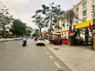 Gia đình chuyển công tác cần bán gấp căn nhà trong ngõ số 54 đường đại học dân lập  lê chân  hp