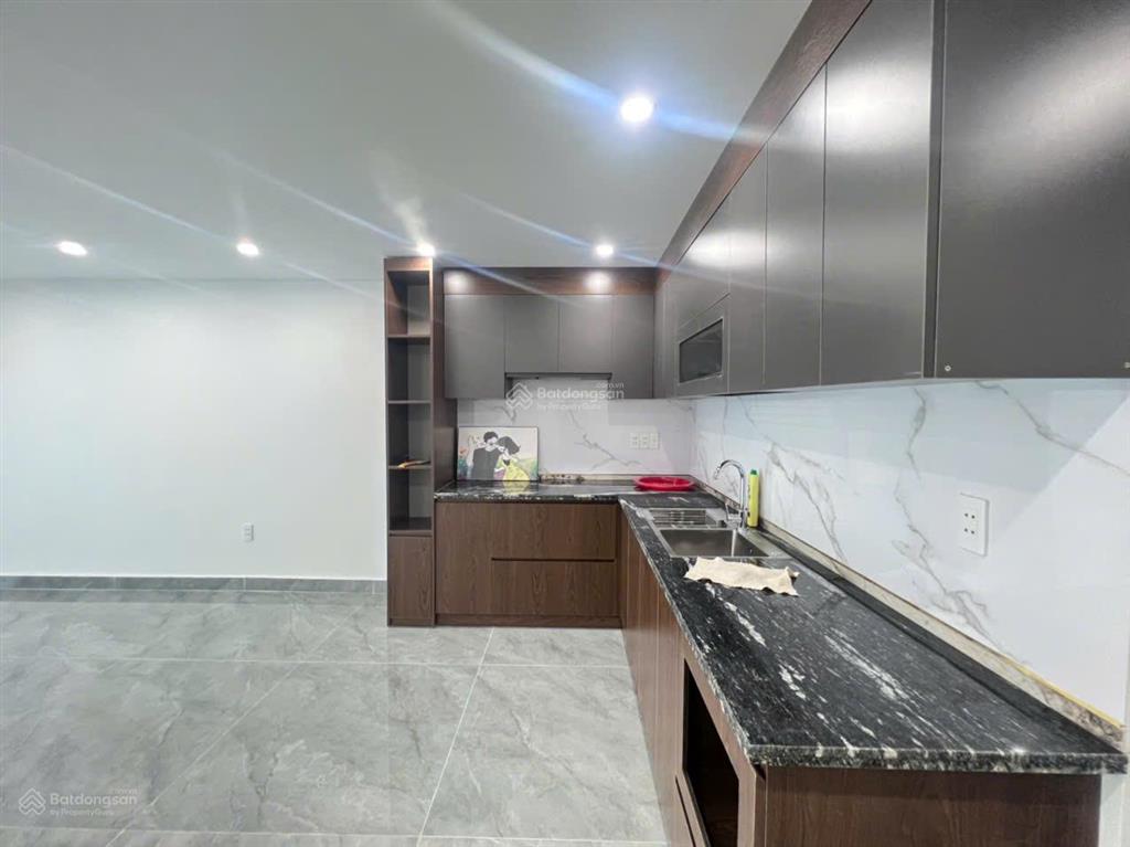 Gia đình chuyển công tác cần bán gấp căn nhà trong ngõ số 54 đường đại học dân lập  lê chân  hp