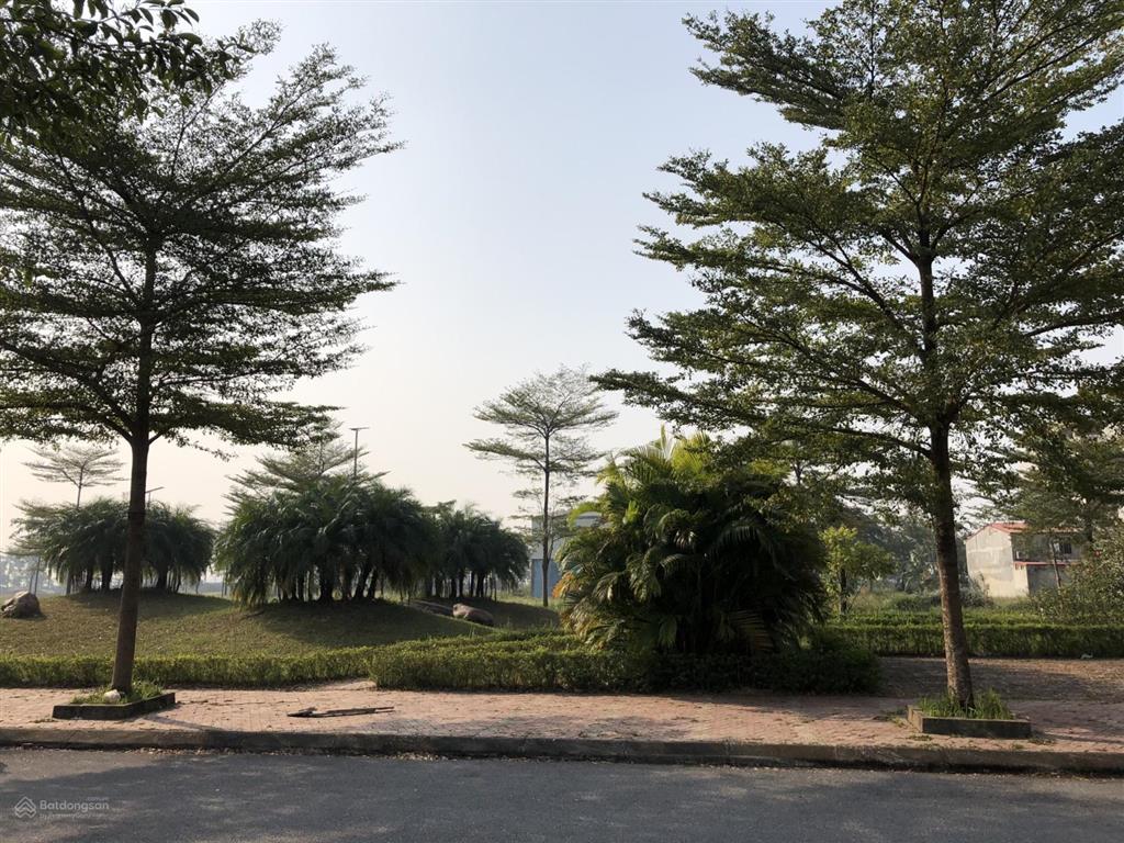 Cần bán lô đất nền khu a đối diện vườn hoa dãy alk08 giá 22,5tr/m2 ai quan tâm  0922 432 ***