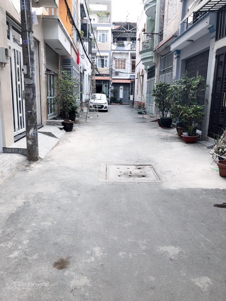 Phòng sạch thoáng mát đầy đủ nội thất, gần trường cđ, đh, chợ, siêu thị, lotte