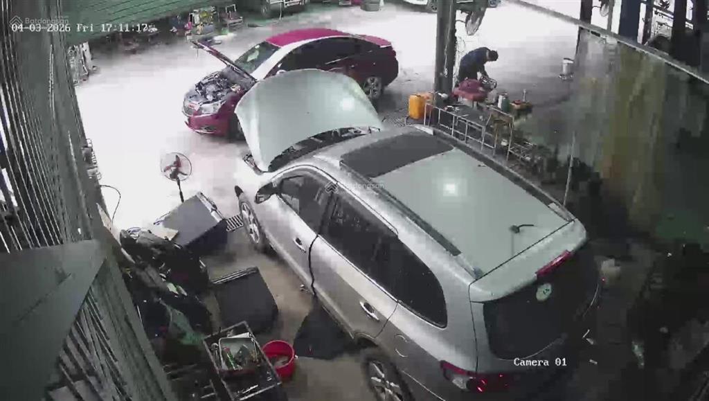 Sang nhượng gara ô tô tại đường máng nước  an hải  hải phòng (khu vực đông dân cư)