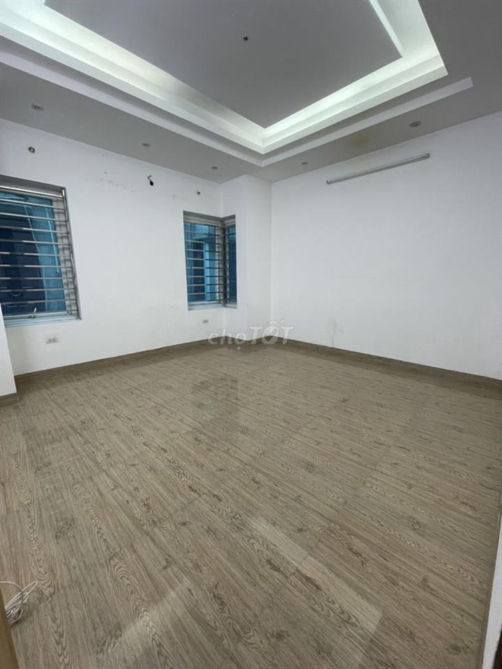 Cho thuê liền kề Văn Phú 70m2, 4 tầng, 17tr/th xe oto đỗ cửa