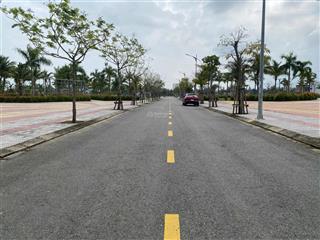 Giảm 1,5 tỷ  hiếm có! bán cặp đất đường đức tín, nam hòa xuân  lô sạch, sát sông (vip)