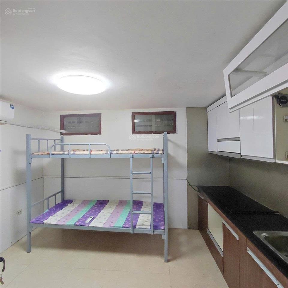3,1tr, phòng studio full đồ ngõ 3 thái hà(ngay ngã tư chùa bộc), không chung chủ, ở được luôn