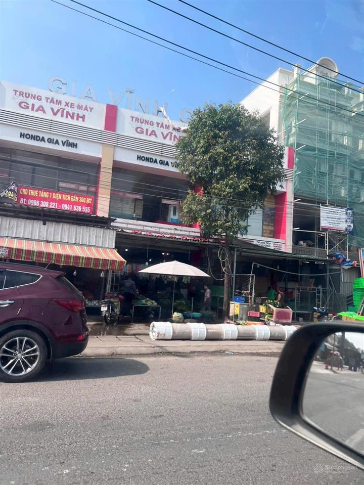 Mặt tiền kinh doanh ngang 9m, khu dân cư sầm uất. trước cổng kcn