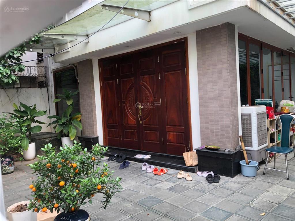 Chính chủ bán biệt thự văn phú giá tốt trị trường