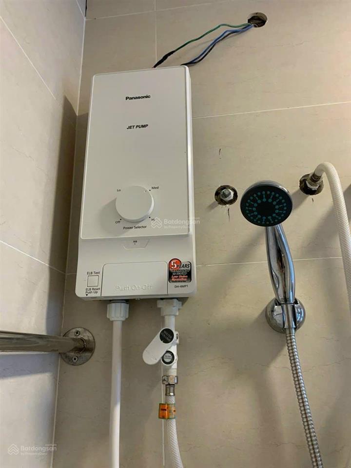 Bán căn hộ đã có sổ hồng moonlight parkview tên lửa 2pn 2wc full nội thất