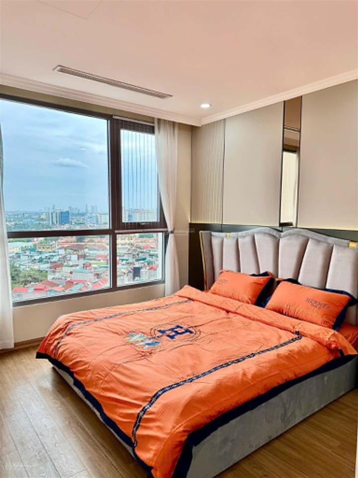 Chính chủ bán chung cư resco cổ nhuế  60m2  2 phòng ngủ  full nội thất  3,3 tỷ