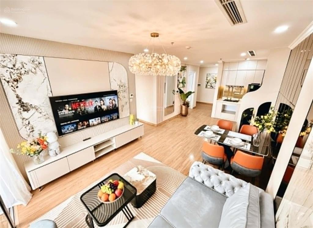 Chính chủ bán chung cư resco cổ nhuế  60m2  2 phòng ngủ  full nội thất  3,3 tỷ
