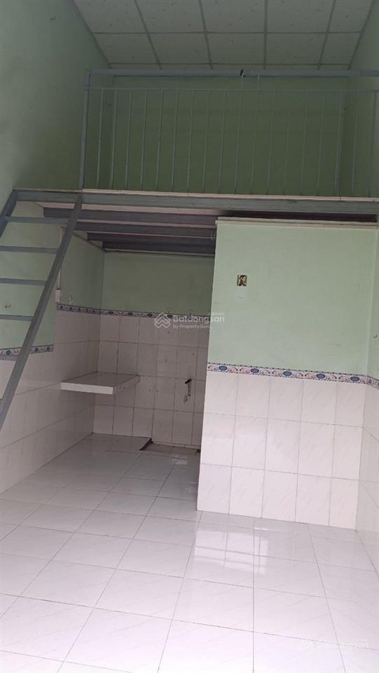 Bán khu nhà trọ 1000m2 (46 phòng) thu nhập ổn định, giá cực tốt tại trung tâm tt bến lức, long an
