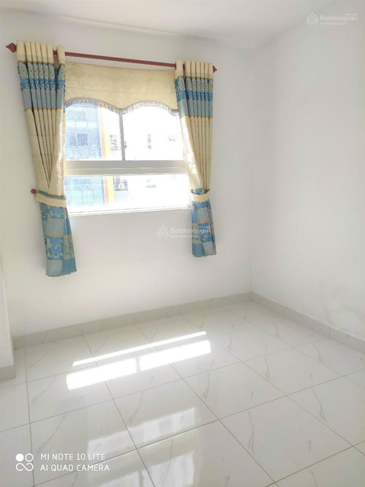 Bán ch lotus sen hồng 1pn căn góc 38m2 . giá  1,350 tỷ sổ sẵn,hổ trợ vay 850tr. 0906 028 ***