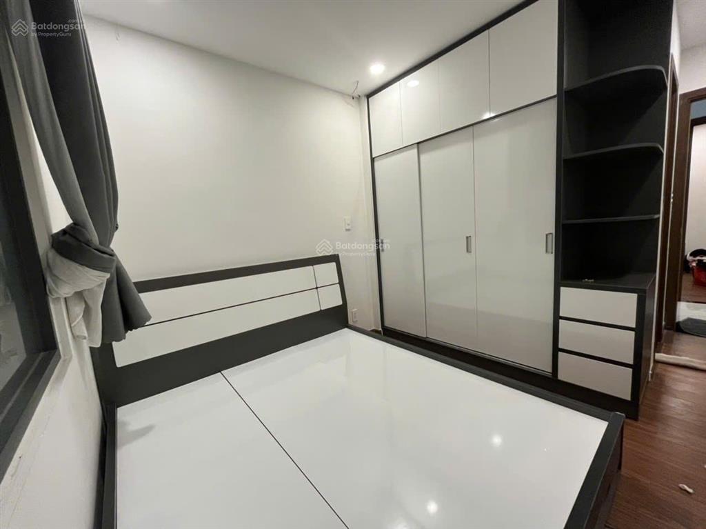 Bán ch phú đông premier 2pn 2wc 70m2 kèm nội thất. giá 2.58 tỷ, vay được 80%.  0906 028 ***