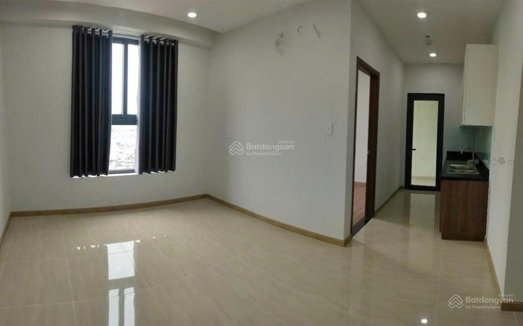 Chính chủ bán ch bcons garden 2pn 2wc 57m2,sổ sẵn,hổ trợ vay 80%.giá  1,850 tỷ.  0906 028 ***