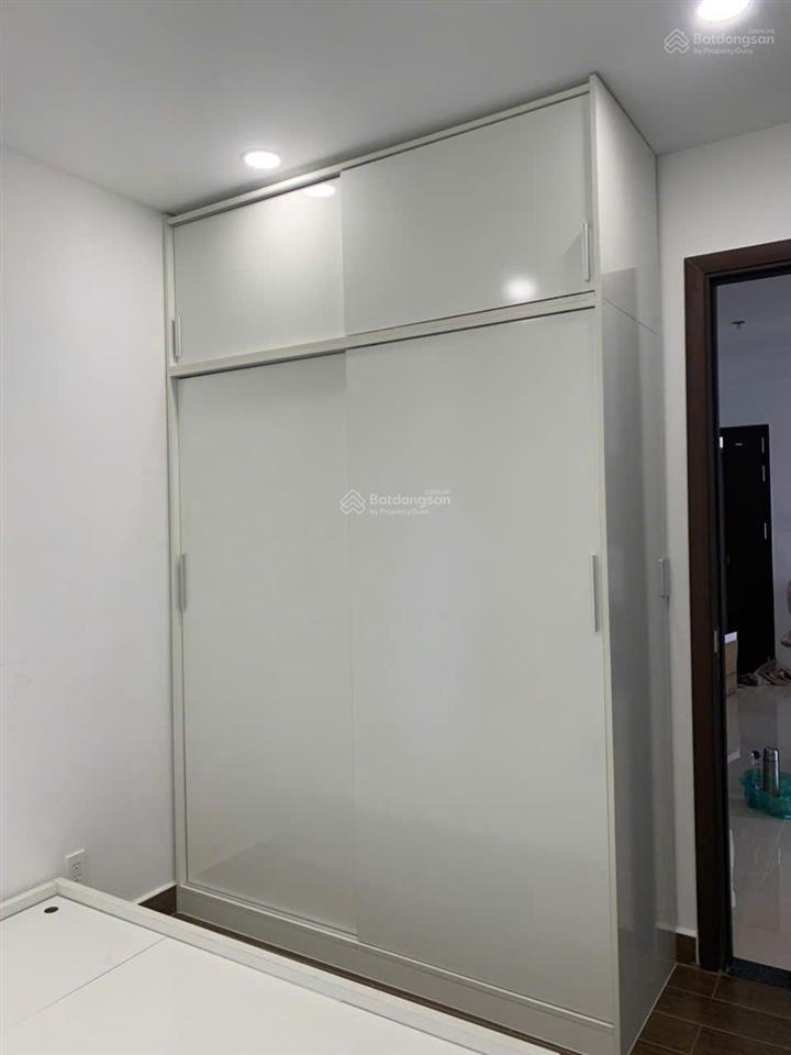 Cho thuê căn hộ 2pn 2wc, phú đông sky garden full nội thất.  0906 028 ***