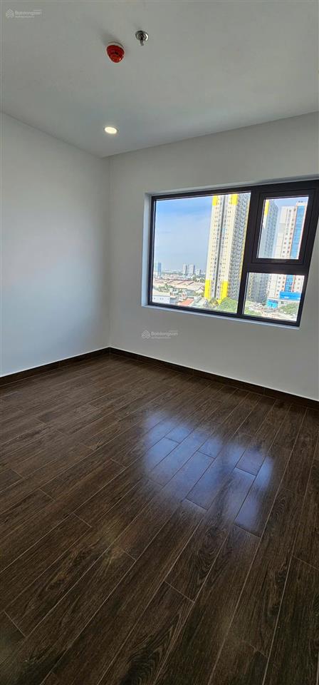 Cho thuê ch phú đông sky garden 2pn 2wc, nội thất cơ bản 7,5tr/tháng.  0906 028 ***