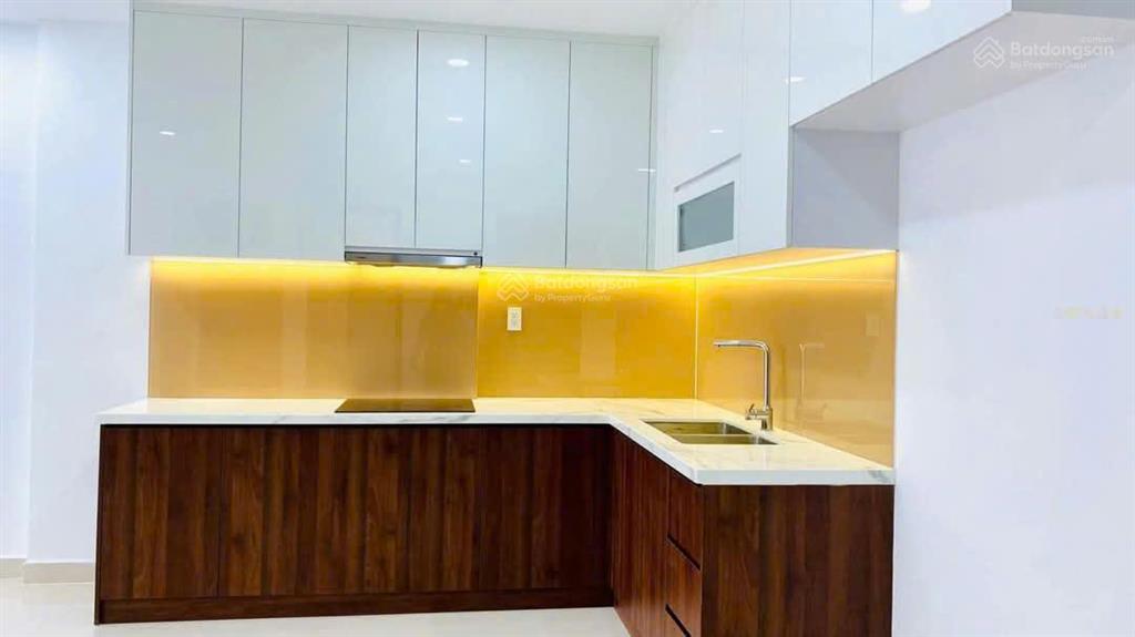 Cho thuê ch phú đông sky garden 2pn 2wc, nội thất cơ bản 7,5tr/tháng.  0906 028 ***