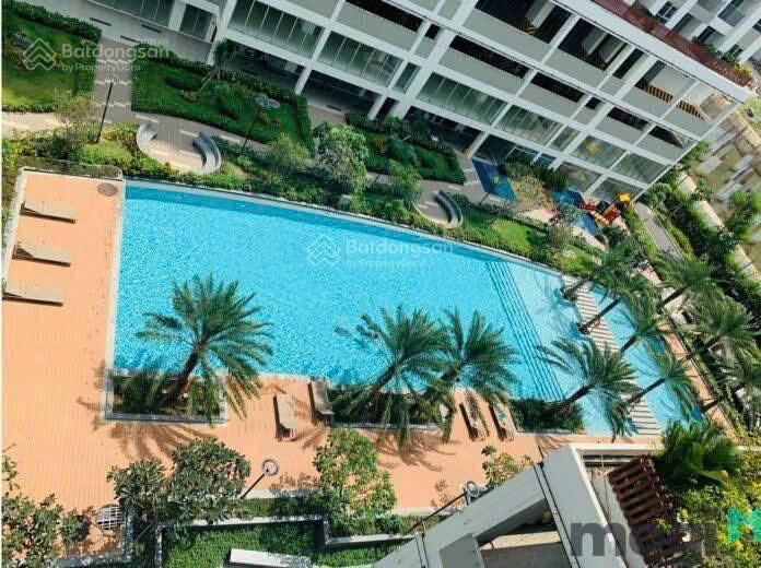 Phòng mới đủ nội thất trong căn hộ cho nam ở chung cư lux garden với an ninh 24/24 ở quận 7