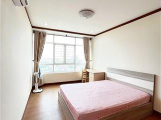 Phòng mới đủ nội thất trong căn hộ cho nam ở chung cư giai việt với an ninh 24/24 ở quận 8