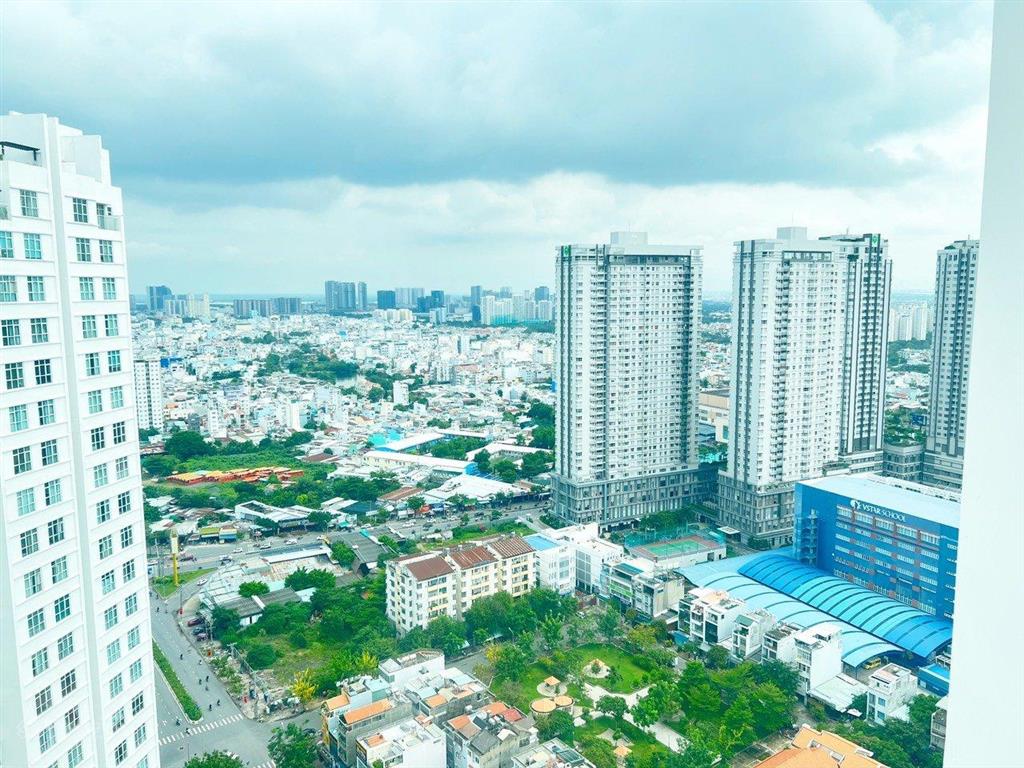 Phòng mới đủ nội thất trong chung cư hoàng anh thanh bình với an ninh 24/24 ở quận 7