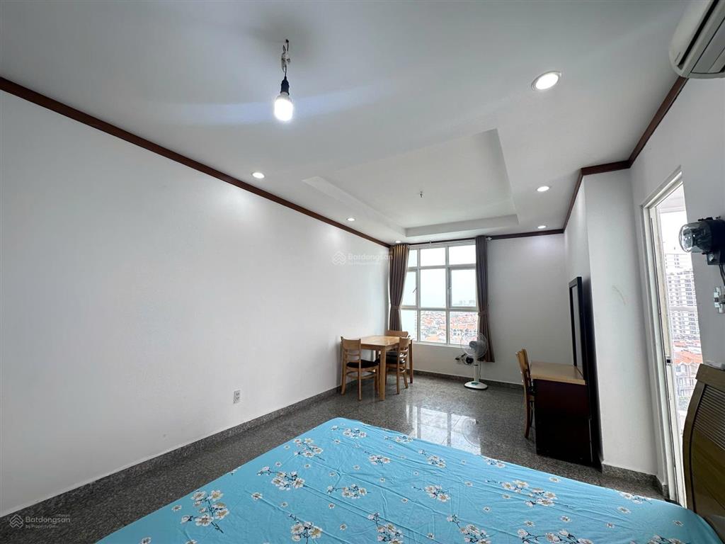 Phòng mới đầy đủ nội thất trong chung cư hoàng anh thanh bình với an ninh 24/24 ở quận 7