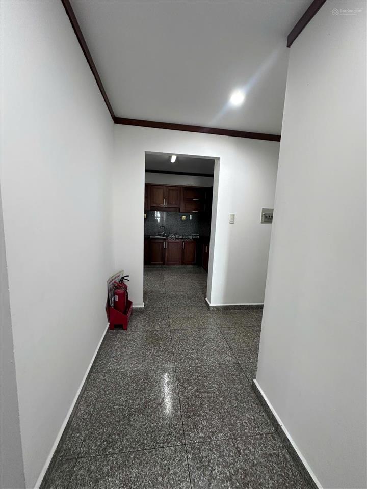 Phòng mới đầy đủ nội thất trong chung cư hoàng anh thanh bình với an ninh 24/24 ở quận 7