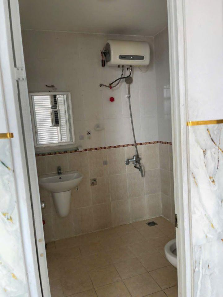  Cần Cho thuê gấp căn hộ Hồng Lĩnh Plaza H.Bình Chánh, Dt : 76 m2, 2PN, 2WC, Giá : 8.5 tr/th