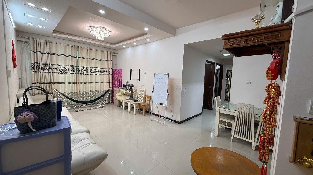 Cần bán gấp căn hộ Tản Đà Court Quận 5, Dt : 98 m2, 3PN, Giá 6.2 tỉ/căn, 